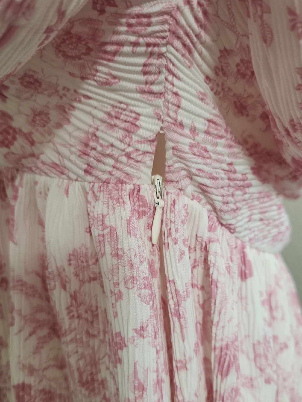 Mable pink floral print dress - Picture 9 of 10